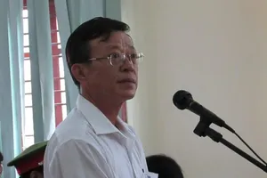 Nguyên giám đốc Agribank Cần Thơ thừa nhận vi phạm quy định