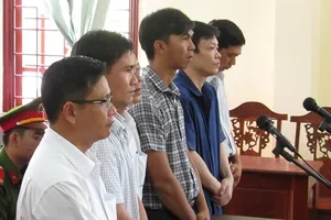 Vụ xử 3 cán bộ ngân hàng: Trả hồ sơ điều tra bổ sung