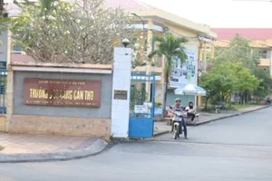 Nguyên giảng viên trường cao đẳng đe dọa giết hiệu trưởng