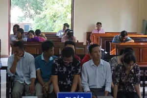 4 cán bộ ngân hàng ở Cần Thơ tiếp tục hầu tòa