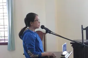 Nhân viên ngân hàng chiếm đoạt hơn 1 tỉ đồng của khách