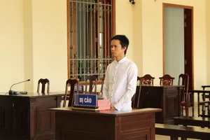 'Cò' miệt vườn lừa 18 người đi Hàn Quốc lấy hơn 500 triệu