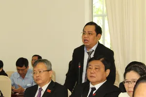 'Dự án quảng cáo ngất trời mây xanh mà tôi không biết'