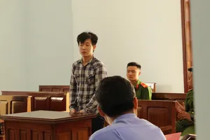 Thanh niên 18 tuổi lãnh án vì 'yêu' bé gái 12 tuổi