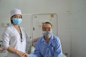 Cứu 1 phụ nữ bị túi phình kích thước lớn ở vị trí hiểm hóc