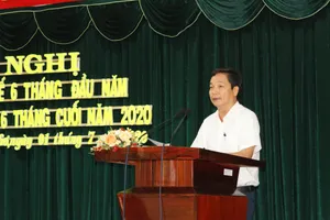 Cần Thơ: Cách chức, cảnh cáo 2 công chức ngành thuế