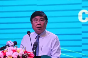 Chủ tịch TP.HCM: Phục hồi ngành du lịch với nỗ lực cao nhất