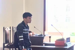 Sơ thẩm tuyên tịch thu xe, phúc thẩm tuyên trả lại cho bị cáo