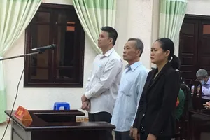 Xí nghiệp chồng ký với doanh nghiệp vợ: 22 năm tù