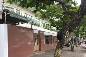 Cần Thơ: Tạm đình chỉ công tác giám đốc Sở Y tế 90 ngày