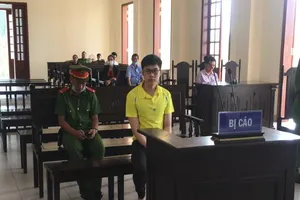 Chủ tiệm vàng được tại ngoại tiếp tục lập công ty lừa 10 tỉ