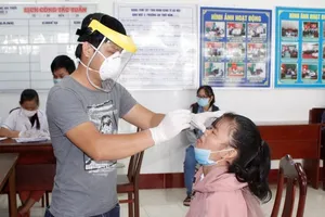 Lãnh đạo Sở Y tế Cần Thơ thông tin về chi phí xét nghiệm SARS-CoV-2 