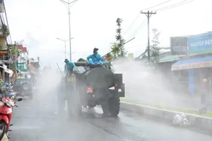 Cần Thơ: Lực lượng Hóa học QK9 phun hóa chất khử trùng phòng, chống COVID-19