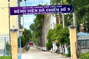 Cần Thơ dự chi hơn 9,2 tỉ xây dựng khẩn cấp thêm 3 BV dã chiến