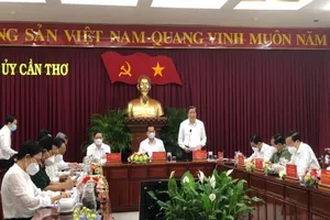 Cần Thơ dự kiến mở lại chợ đầu mối, rạp phim, vận tải công cộng