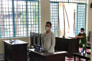 Trộm xong sợ quá đi trả, sau đó lại tiếp tục đi trộm