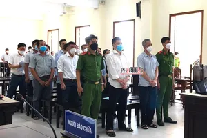 Vụ ngân hàng thiệt hại 278 tỉ: Tòa nghị án kéo dài