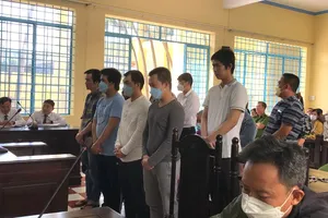 3 bị cáo tổ chức đánh bạc phải nộp lại 48,5 tỉ đồng