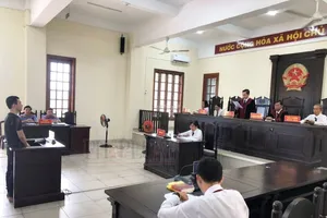 1 bị cáo giết người lãnh án 'kịch khung' 18 năm tù