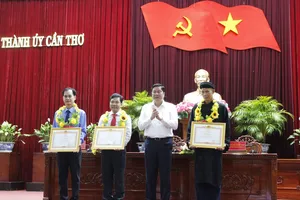 Cần Thơ: 3 năm có 1.315 gương điển hình trong học và làm theo Bác Hồ