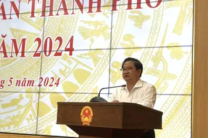 Chủ tịch Cần Thơ: ‘Cán bộ không phải yếu mà là nhát, không dám làm’