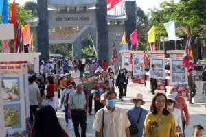 Đền thờ Vua Hùng tại TP Cần Thơ sẽ mở cửa đến tối phục vụ người dân dịp Giỗ tổ 