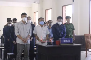 Hoãn xử vụ nhận hối lộ xảy ra tại Trung tâm đăng kiểm xe cơ giới ở Cần Thơ