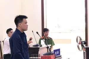 Nhân viên ngân hàng lừa bạn học tiền tỉ rồi ‘nướng’ sạch trên sàn Forex