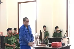 Tòa hủy án một vụ giao cấu với trẻ em vì có dấu hiệu của tội hiếp dâm 