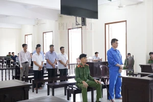 Chưa thể tuyên án vụ 7 cựu cán bộ ở Cần Thơ vi phạm quy định bồi thường