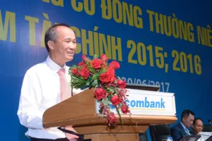 Tân chủ tịch Sacombank chi gần 227 tỉ mua cổ phiếu 