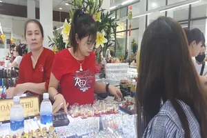 Giá vàng giảm mạnh sau ngày Thần tài- Ảnh: TL