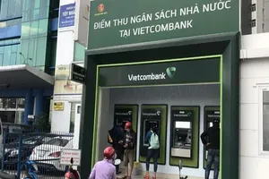 Vietcombank miễn phí chuyển thẻ ATM sang thẻ chip