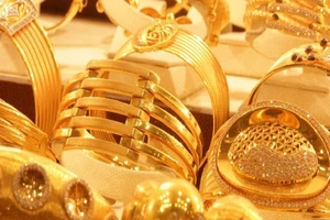 Giá vàng tăng 10 triệu đồng/lượng trong 1 năm qua
