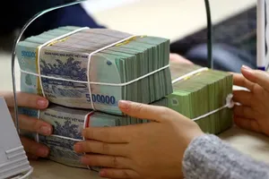 Thêm một số ngân hàng giảm lãi suất tiền gửi tiết kiệm 