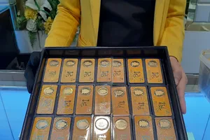 Giá vàng SJC nơi giảm nhỏ giọt, nơi giảm mạnh
