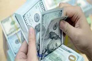 Giá USD chợ đen tăng đột biến