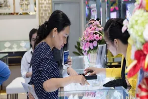 Bán vàng trang sức qua online tăng đột biến 