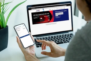 Nhà băng kiên quyết yêu cầu nhà mạng giảm cước tin nhắn