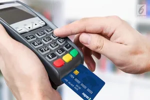 Mất tiền do thẻ ATM từ bị giả mạo, ai chịu trách nhiệm?