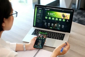 Ngân hàng chịu mức phí SMS cao bất thường