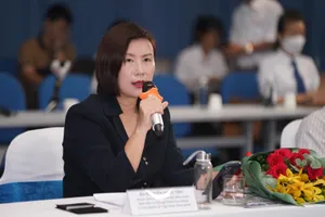 Đề xuất cấm sếp công ty bình luận về giá cổ phiếu