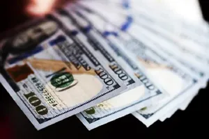 Giá USD tại ngân hàng tiếp tục tăng 'nóng'