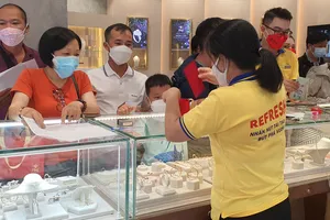 Giá vàng 9999 trồi sụt bất thường