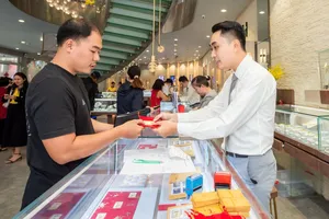 Giá vàng 9999 rơi về vùng 54 triệu đồng/lượng