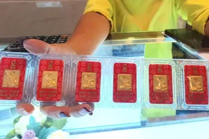 Vàng SJC bỏ xa thế giới 21 triệu đồng, thị trường bạc gây bất ngờ