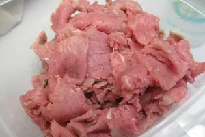 Ăn thịt bò tái có hại thế nào?