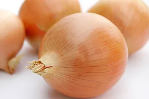 Giúp chị em làm đẹp từ hành tây