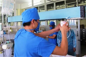 Chiến sĩ duy nhất sống sót trong vụ rơi máy bay đã nói chuyện được