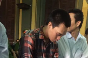 Không muốn chia tay, ép bạn gái uống thuốc trừ sâu